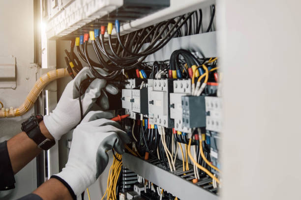Best Emergency Electrical Repair  in Yaphank, NY